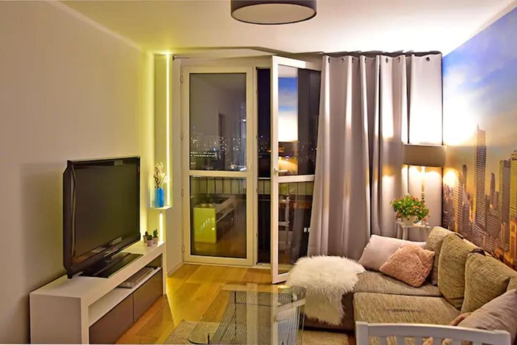 City Center-Comfortable And Stylish Apartment- P2 วอร์ซอ ภายนอก รูปภาพ
